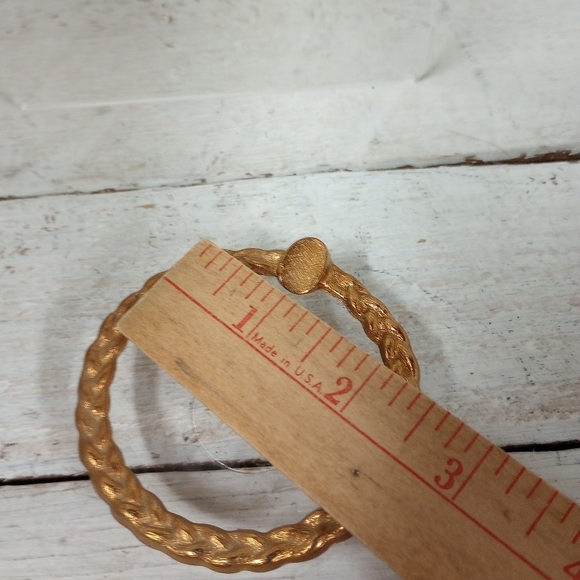 Vintage Set of 2 Gold Tone Rope Design Ashtrays, Ashtray measures approx. 3" - Picture 6 of 6